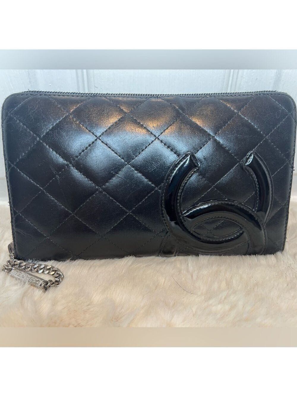 ❤️CHANEL BLACK QUILTED LEATHER LIGNE CAMBON YEN WALLET BLACK/PINK - Picture 4 of 16